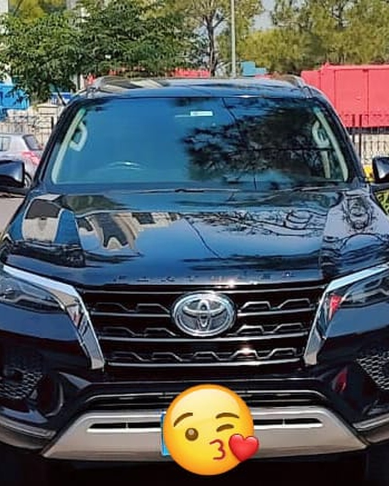 Toyota Fortuner GR Sport/ Fortuner Facelift (Black)